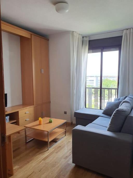 Piso, Cerca Al Aeropuerto Madrid Apartment Exterior photo